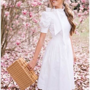 gal meets glam hanna puff sleeve poplin dress